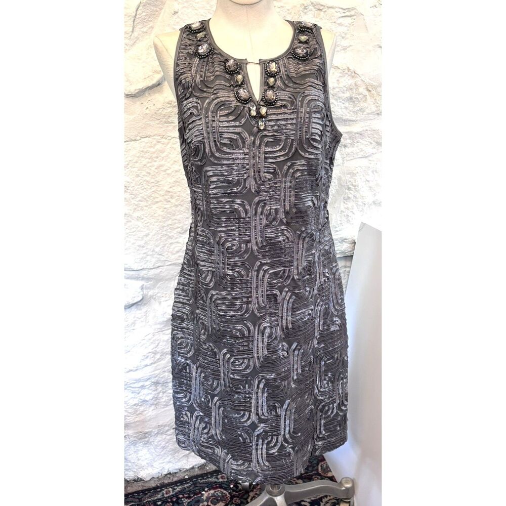 Jessica Howard Gray Embellished Sheath Cocktail Dress 8P Beaded Ribbon Soutache